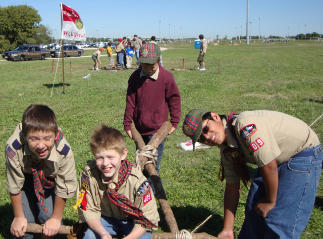 2010-Pack409-Blue-n-Gold - 099.jpg